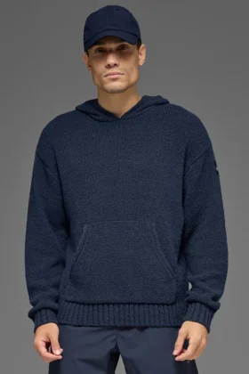 Hettegenser i strukturert strikk – Navy