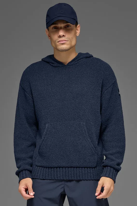 Hettegenser i strukturert strikk – Navy