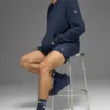Hettegenser i strukturert strikk – Navy