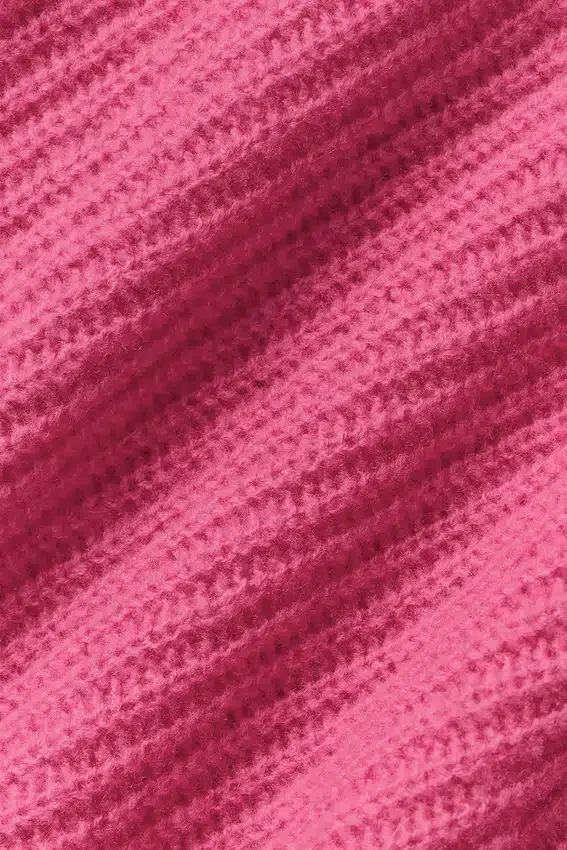 Hettegenser i ull og kashmir med ribbestrikk og full glidelås – Paradise Pink