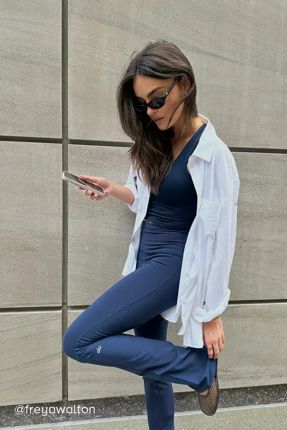 High-Waist Airbrush 7/8 bootcut legging – Navy