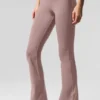 High-Waist Airbrush 7/8 Bootcut Tights – taupe