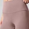 High-Waist Airbrush 7/8 Bootcut Tights – taupe