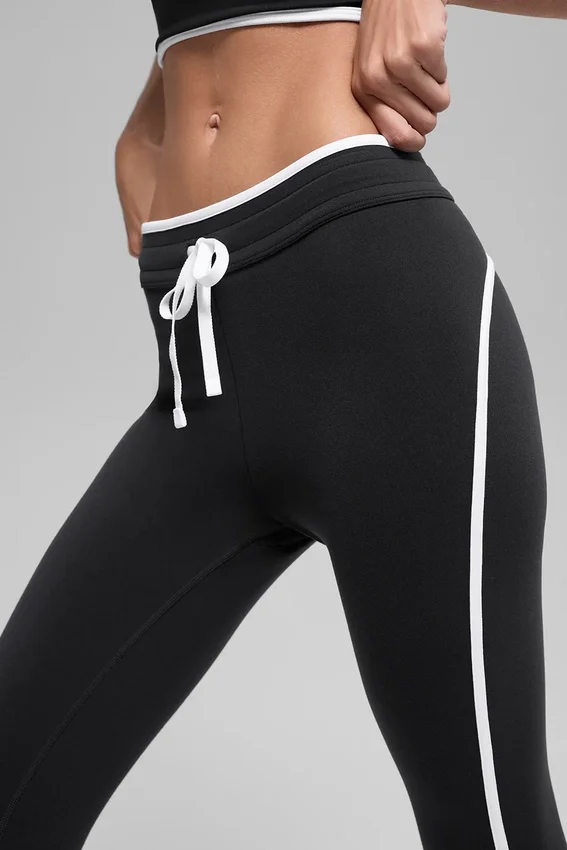 High-Waist Airbrush 7/8-tights med Race Pace-passform – svart/hvit