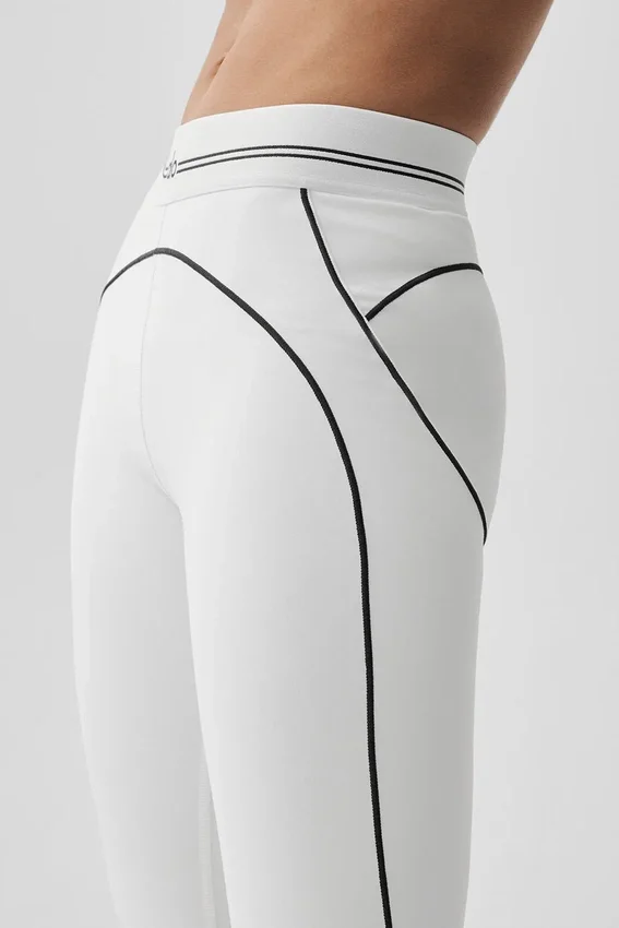 High-Waist Airbrush Legging med hjerteprint – hvit/svart