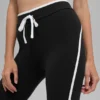 High-Waist Airbrush Race Pace Capri - svart/hvit