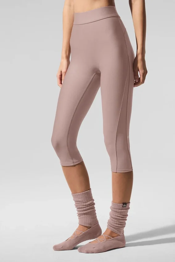 High-Waist Airlift Just Right Capri – Taupe