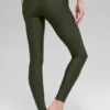 High-Waist Airlift Legging – Green Olive