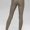 High-Waist Airlift Legging – Light Cocoa