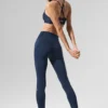 High-Waist Airlift Legging – Navy