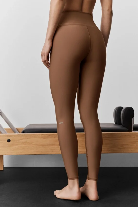 High-Waist Airlift Legging – solkysset brun