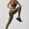 High-Waist Airlift Suit up Tights – Olive Tree/Olive Tree