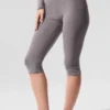 High-Waist Alosoft-capri med ikonisk 90-tallsstil – Cool Grey Wash