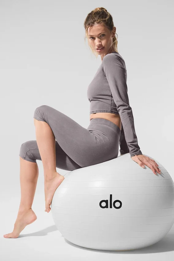 High-Waist Alosoft-capri med ikonisk 90-tallsstil – Cool Grey Wash