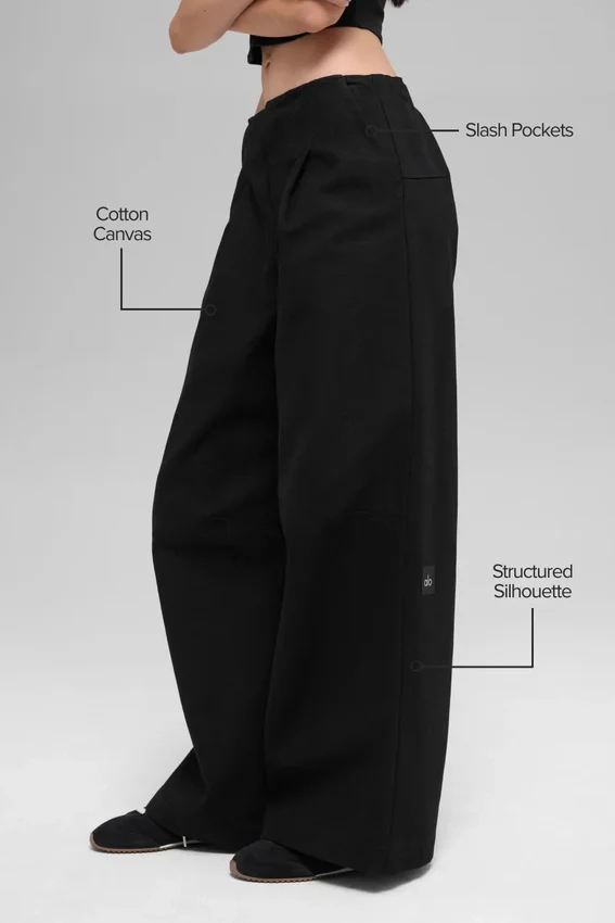 High-Waist Main Character Wide Leg Trouser – svart