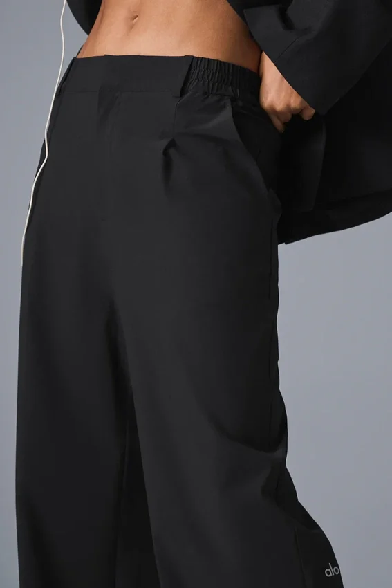 High-Waist Pursuit Trouser (Long) – svart