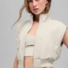 In Motion-vest – Bone