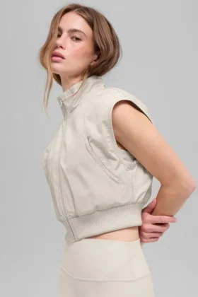 In Motion-vest – Bone