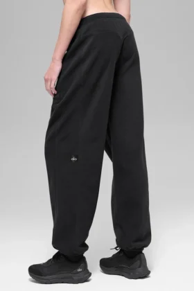 Joggebukse i polarfleece med High-Waist – svart