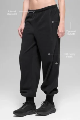 Joggebukse i polarfleece med High-Waist – svart