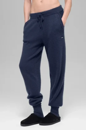 Joggebukse i ull og kashmir med High-Waist – New Class – Navy