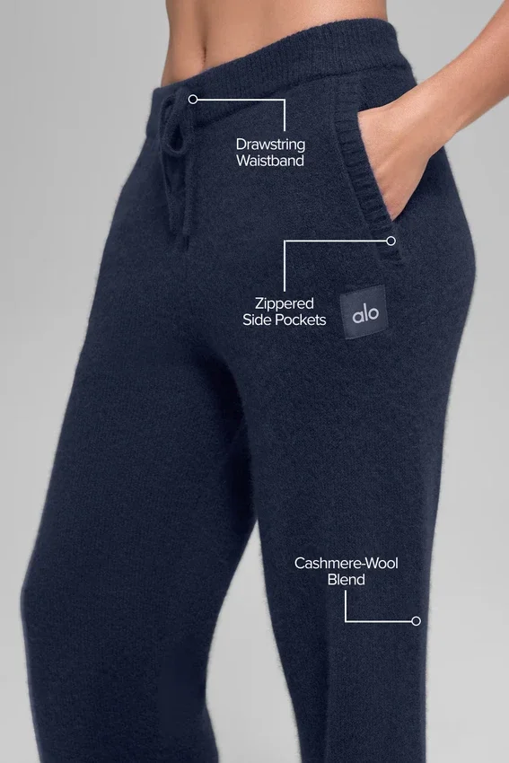 Joggebukser i ull og kashmir fra New Class – Navy