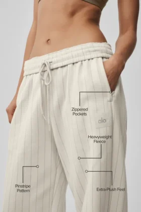 Joggebukser med rette ben og nålestriper – Bone Pinstripe