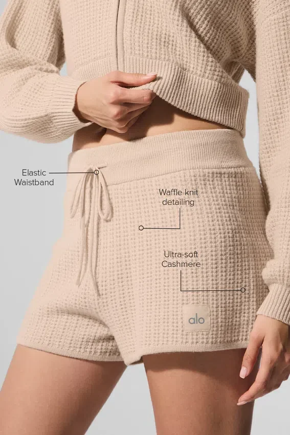 Kashmir-shorts med High-Waist-design og myk vaffelstruktur – Macadamia Blush
