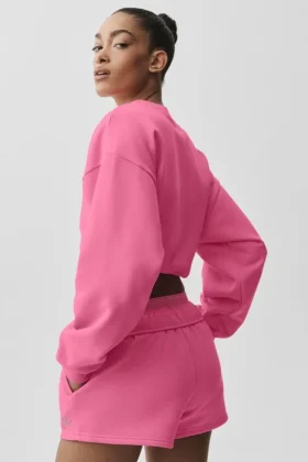 Kort Accolade-trøye med rund hals – Paradise Pink
