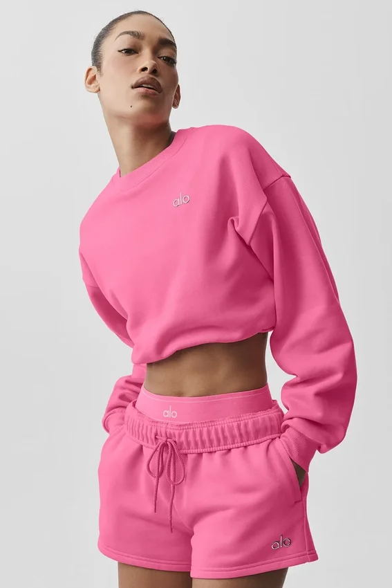 Kort Accolade-trøye med rund hals – Paradise Pink