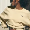 Kort Accolade-trøye med rund hals – stearinlysgul