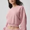 Kort Accolade-trøye med rund hals – Vintage Pink