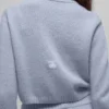 Kort cardigan i ull og kashmir fra New Class – Winter Frost