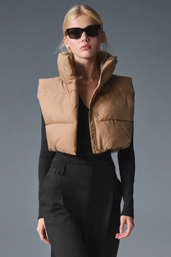 Kort Gold Rush-puffervest – Toasted Almond