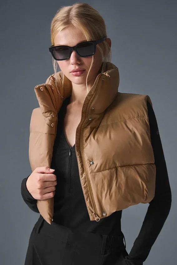 Kort Gold Rush-puffervest – Toasted Almond