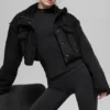 Kort jakke i imitert shearling «Snowfall» – svart