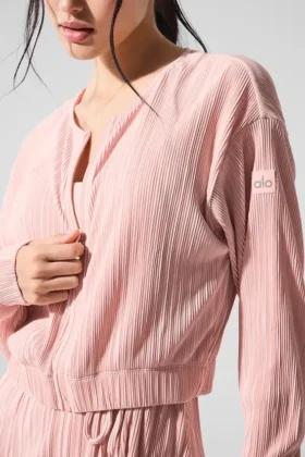 Kort mikroplissert jakke – Pink Quartz