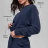Kort New Class-strikkegenser i ull og kashmir med rund hals – Navy