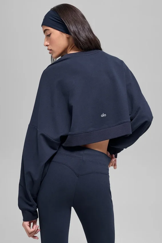 Kort Sway-genser med rund hals – marineblå