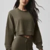 Kort Sway-genser med rund hals – Olive Tree