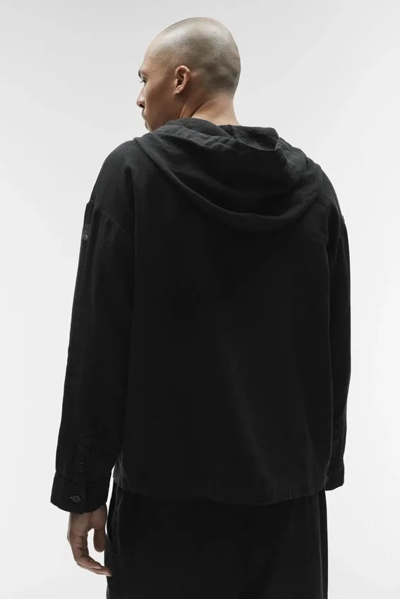 Linen Days hettegenser med knapper – svart