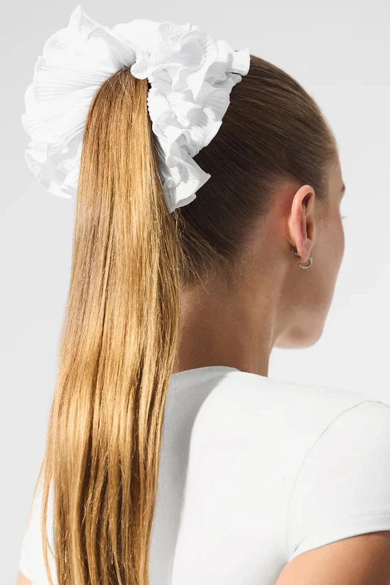 Micro Plisse Oversize-scrunchie – hvit