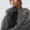 New Class-hettegenser i ull og kashmir – Platinum Grey