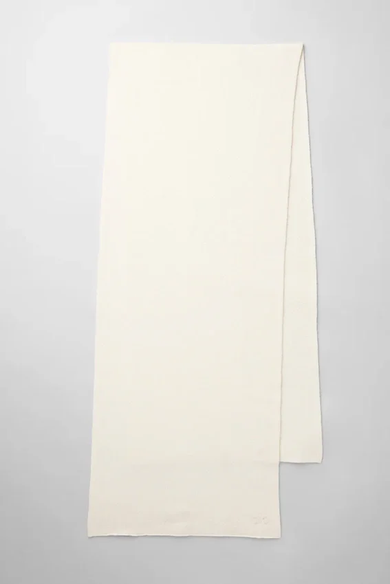 Oversized skjerf i merinoull – elfenben