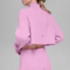 Kort Winter Bliss-halskrage med langermet strikk i kabelmønster – Candy Heart P