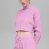 Kort Winter Bliss-halskrage med langermet strikk i kabelmønster – Candy Heart P