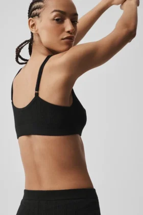 Pointelle Strikkegenser Be Mine-BH – svart