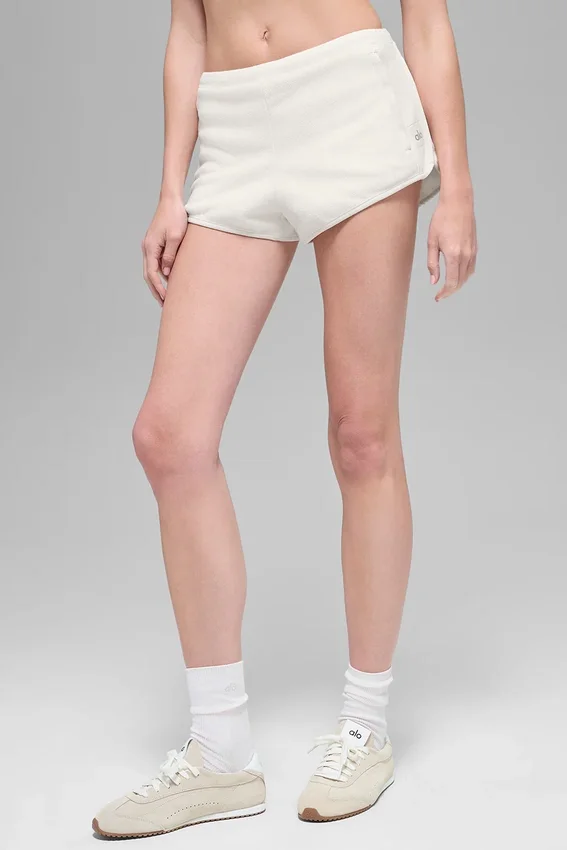 Polar Fleece Retreat Shorts – Elfenben