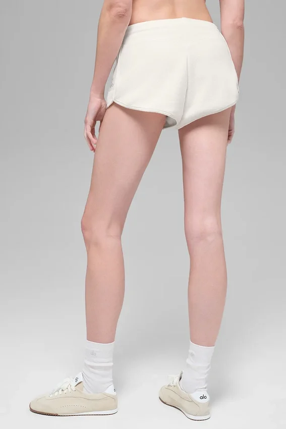 Polar Fleece Retreat Shorts – Elfenben