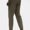 Repetition Jogger – Olive Tree